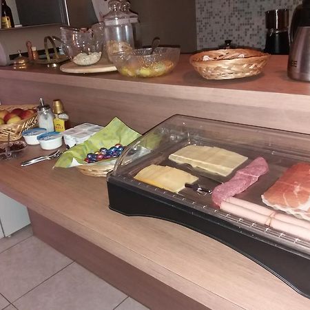 De Aventurijn Bed & Breakfast Riemst Eksteriør bilde