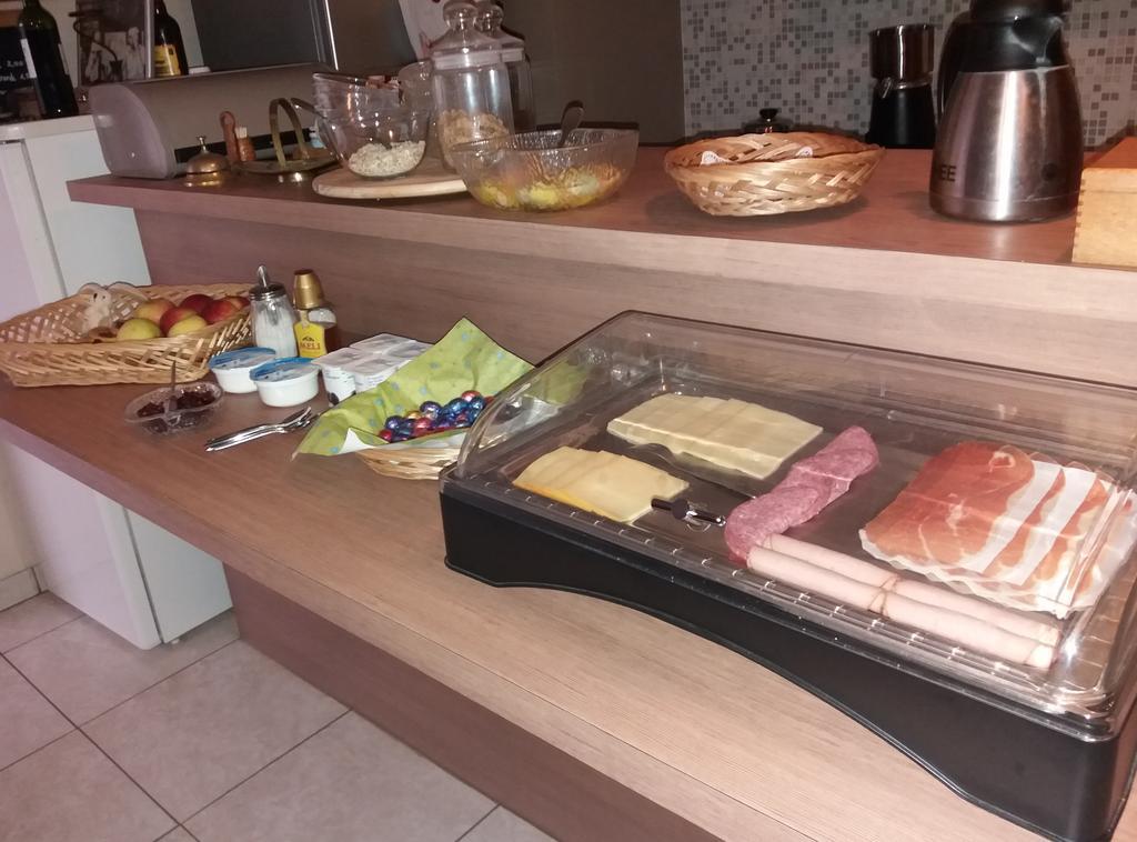 De Aventurijn Bed & Breakfast Riemst Eksteriør bilde